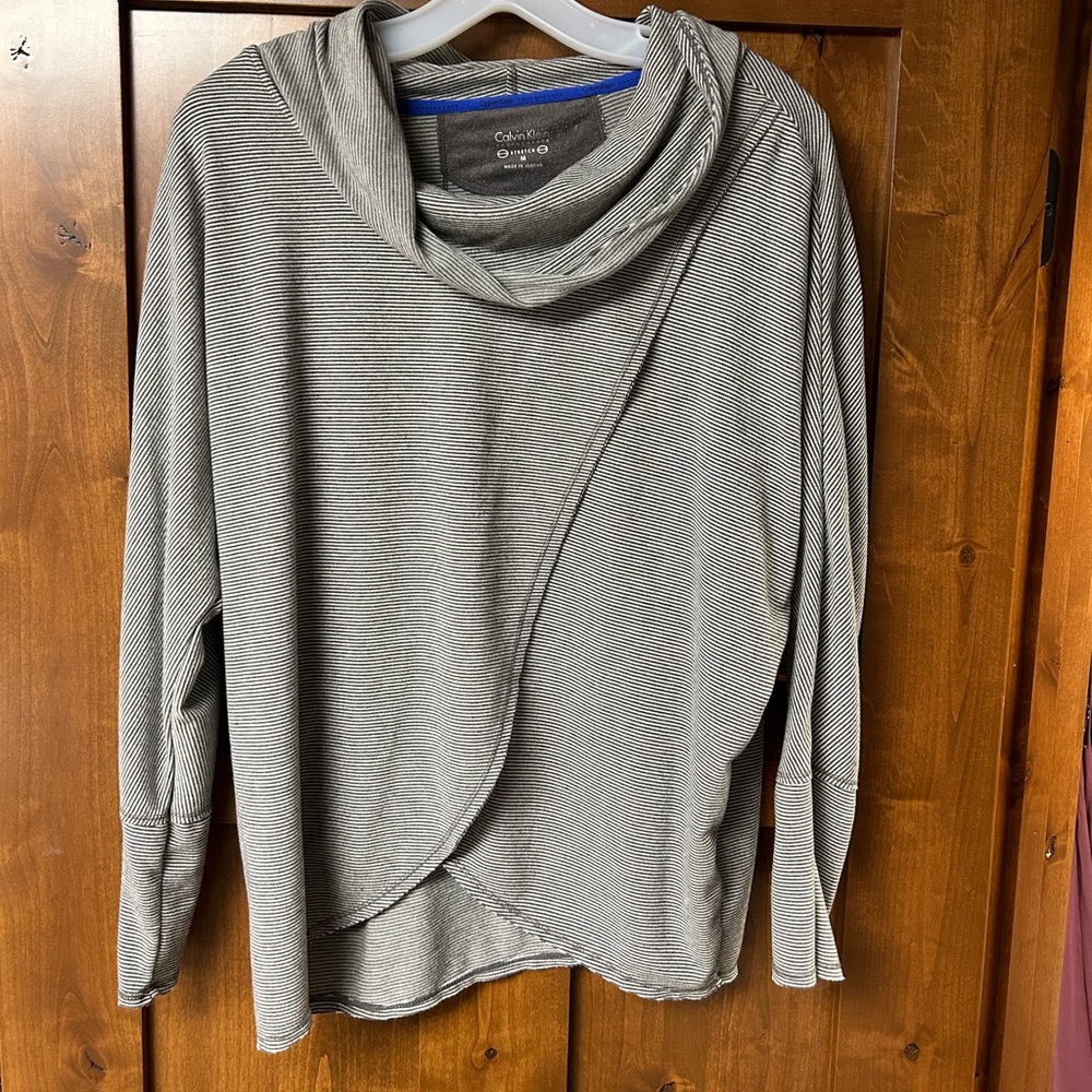 CALVIN KLEIN COWL NECK LONG SLEEVE